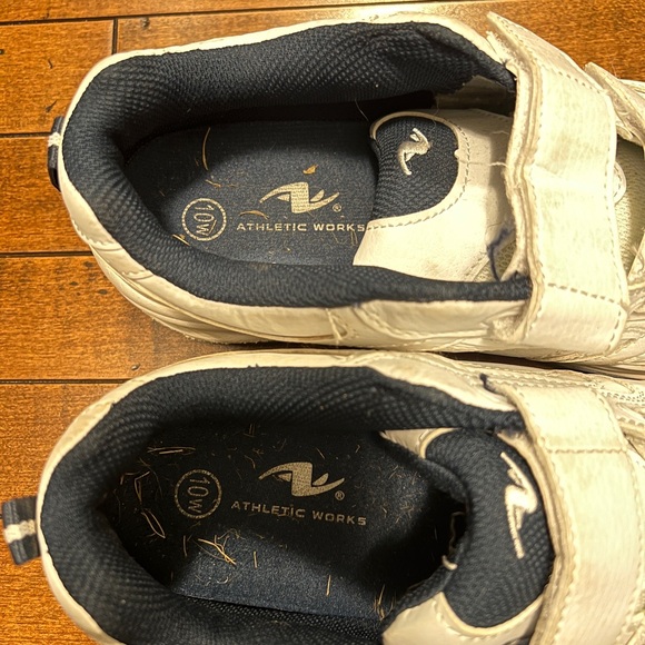 Athletic Works Men’s Martin Athletic Shoes - Picture 3 of 3